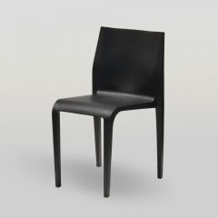 เก้าอี้พลาสติกแบบมีพนักพิง