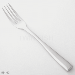 561-02 ส้อมโต๊ะ