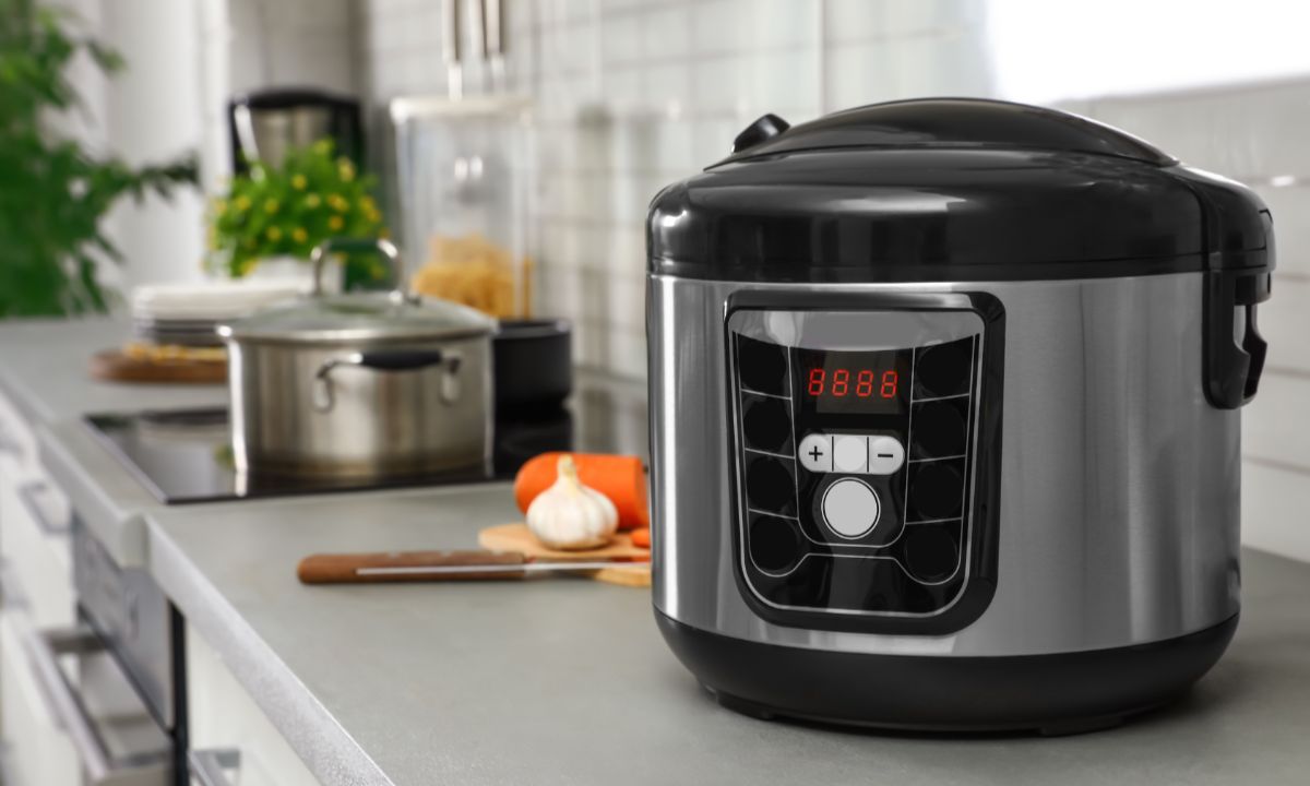 ทำความรู้จักหม้อแรงดัน คืออะไร ? พร้อมชี้เป้าเมนูที่สามารถทำได้ด้วยหม้ออัดแรงดัน