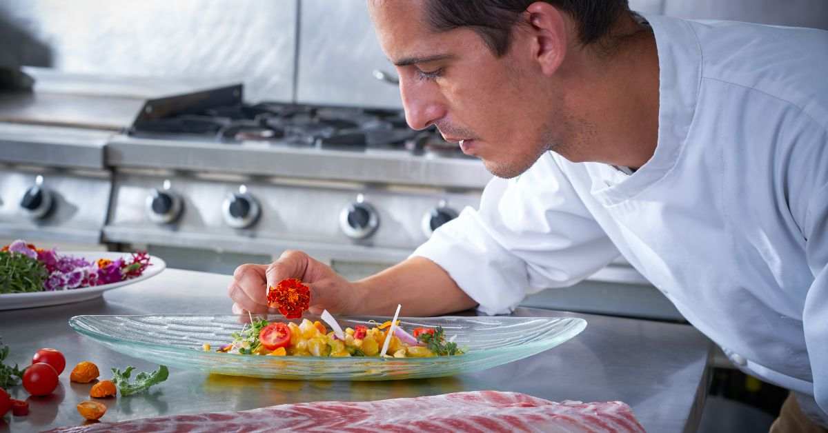 มือใหม่หัดเข้าครัวต้องรู้! จัดวางอาหารในถ้วยชามอย่างไรให้ดูน่ารับประทาน