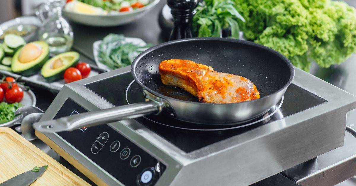 กระทะเทฟล่อนอันตรายจริงหรือไม่? พร้อมเปิด 5 วิธี ล้างกระทะเทฟล่อนให้ถูกต้องและปลอดภัย