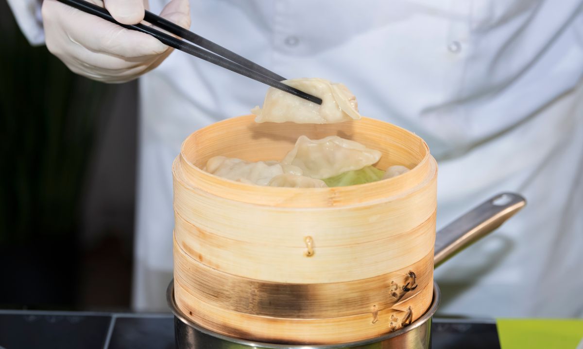 การนึ่ง คืออะไร? พารู้จักข้อดี-ข้อเสียของการนึ่งอาหาร